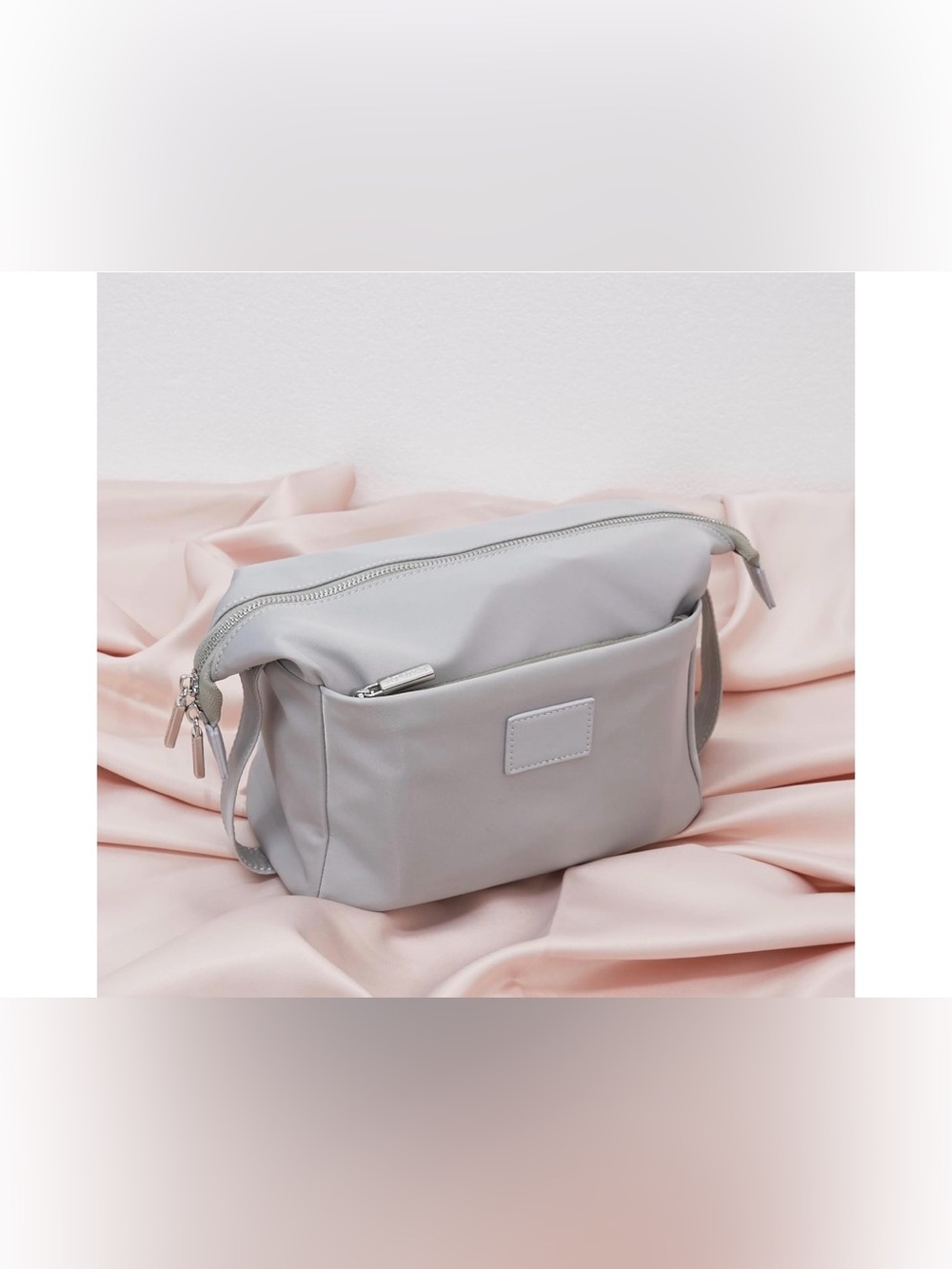 ETOILE Jet Setter Travel Cosmetic Bag